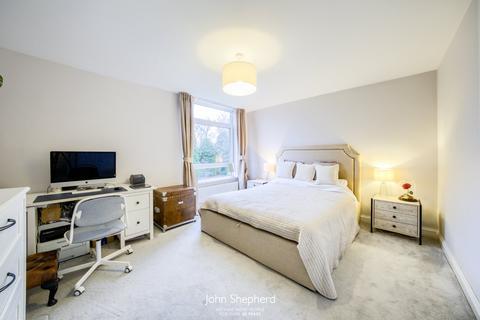 Flat 16, Emerald Court Chelmscote Road, Solihull, B92 8BX