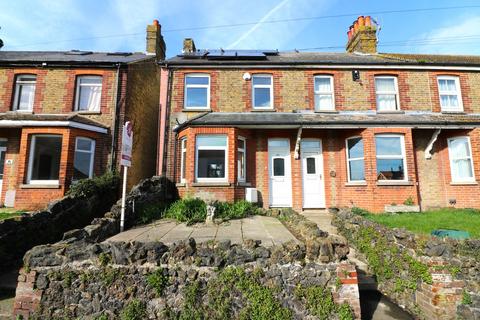 2 bedroom end of terrace house for sale, Dover Road, Sandwich