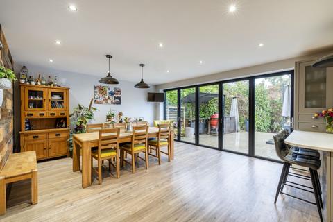 Farthing House Chestnut Walk, Felcourt, East Grinstead, RH19 2LB