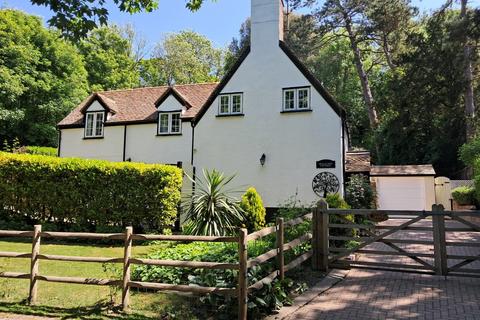 4 bedroom detached house for sale, Brook Street, Eastry