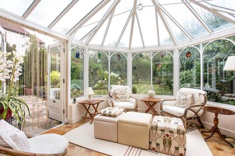 11 Bolton Crescent, Windsor, SL4 3JH
