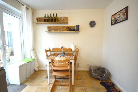 30 Barkleys Hill, Stapleton, Bristol, BS16 1AD