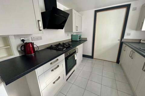 320 Fishponds Road, Eastville, Bristol, BS5 6RA