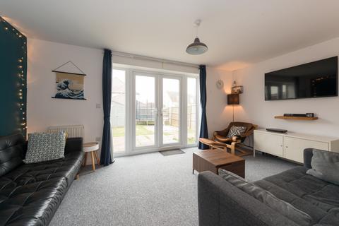 14 Aurum Close, Whitstable, CT5 3FN