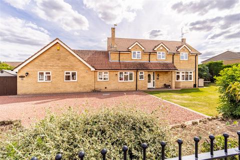 4 bedroom detached house for sale, Della Pace, Butterwick, PE22