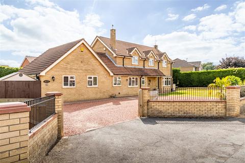 4 bedroom detached house for sale, Della Pace, Butterwick, PE22