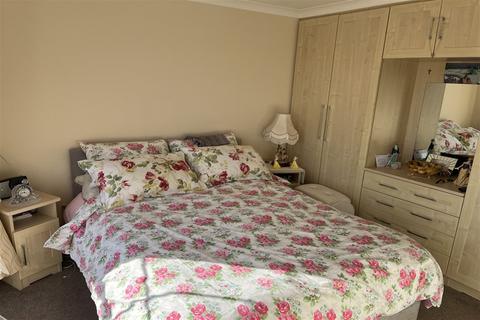 2 bedroom house for sale, Mobile Home, PE20