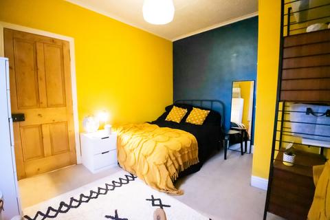 26 Albert Parade, Bristol, BS5 9EH