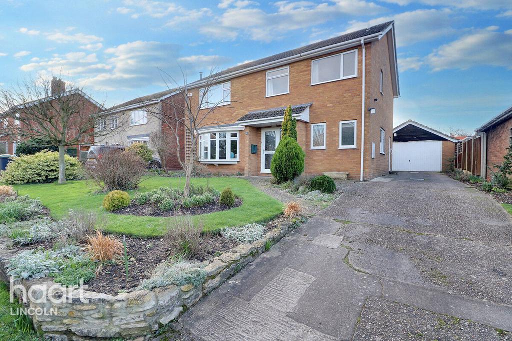 Blacksmiths Lane, Thorpe on the Hill 4 bed detached house for sale £350,000