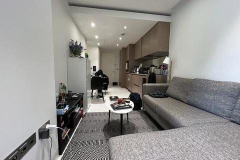 1 bedroom apartment to rent, Landmark Place, London EC3R