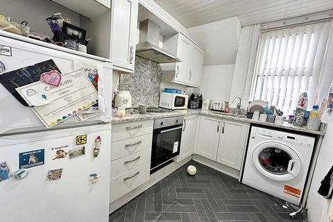 2 bedroom ground floor flat for sale - Dene Crescent, Wallsend, Tyne and Wear, NE28 7SN