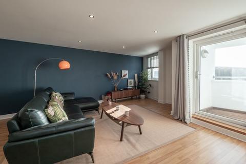 2 bedroom flat to rent, Hesperus Crossway, Edinburgh, Midlothian, EH5