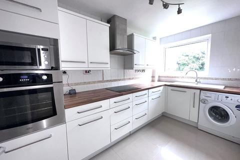 2 bedroom maisonette for sale, St. Lawrence Court, St. Lawrence Road, Canterbury, Kent, CT1