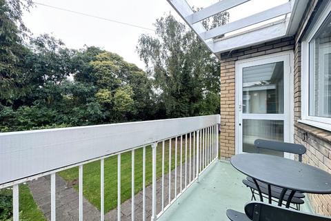 2 bedroom maisonette for sale, St. Lawrence Court, St. Lawrence Road, Canterbury, Kent, CT1