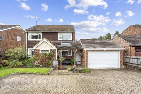 10 Almond Close, Old Basing, Basingstoke, RG24 7DW