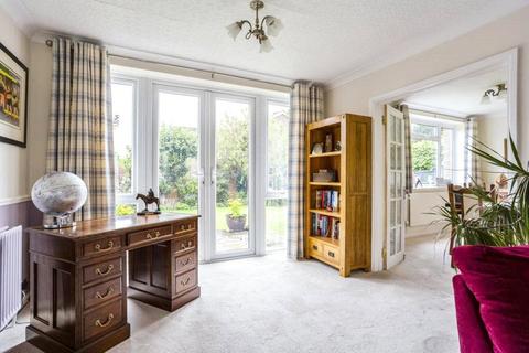 10 Almond Close, Old Basing, Basingstoke, RG24 7DW