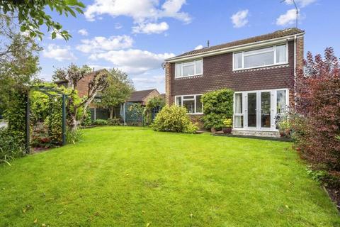 10 Almond Close, Old Basing, Basingstoke, RG24 7DW