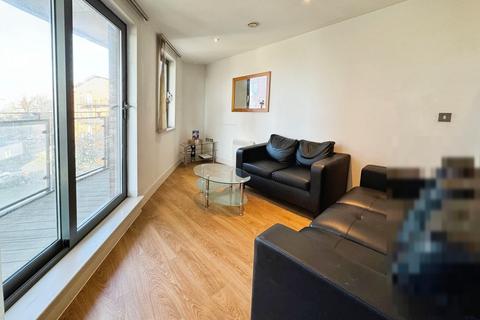 2 bedroom apartment to rent, Echo Central Two, Cross Green Lane