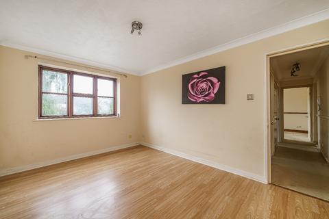 1 bedroom apartment for sale - Lawn Close, Swanley BR8