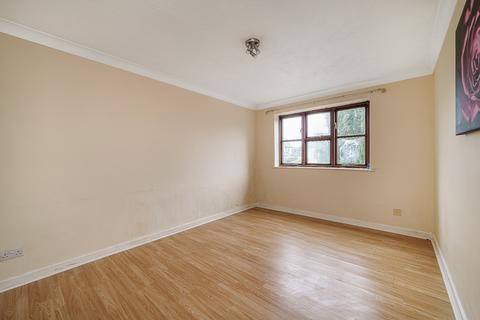 1 bedroom apartment for sale - Lawn Close, Swanley BR8