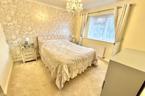 19 Bay View, Watchet, TA23 0EY