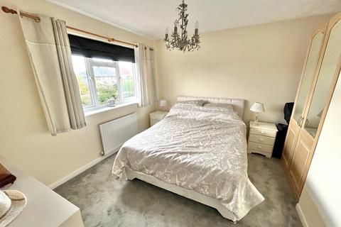19 Bay View, Watchet, TA23 0EY