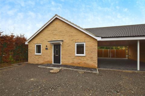 2 bedroom bungalow for sale - Rugby Road, Great Cornard, Sudbury, Suffolk, CO10