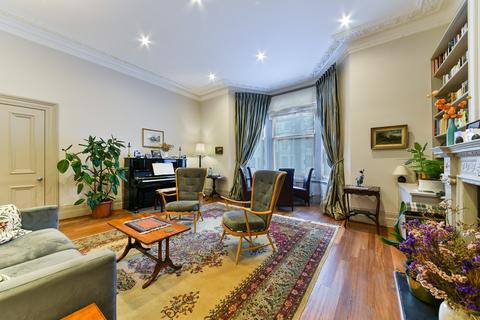 2 bedroom apartment for sale, Warwick Avenue, London W9