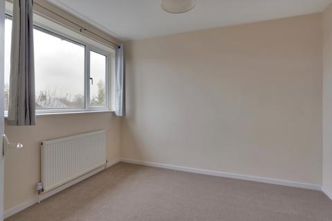 67 Alexander Crescent, Oakham, LE15 6LA