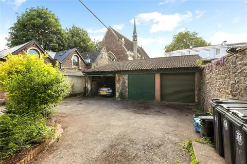 Flat 4, 16 Elmdale Road, Tyndalls Park, Bristol, BS8 1SF