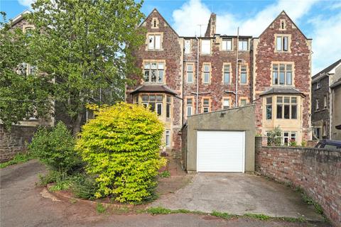 Flat 4, 16 Elmdale Road, Tyndalls Park, Bristol, BS8 1SF
