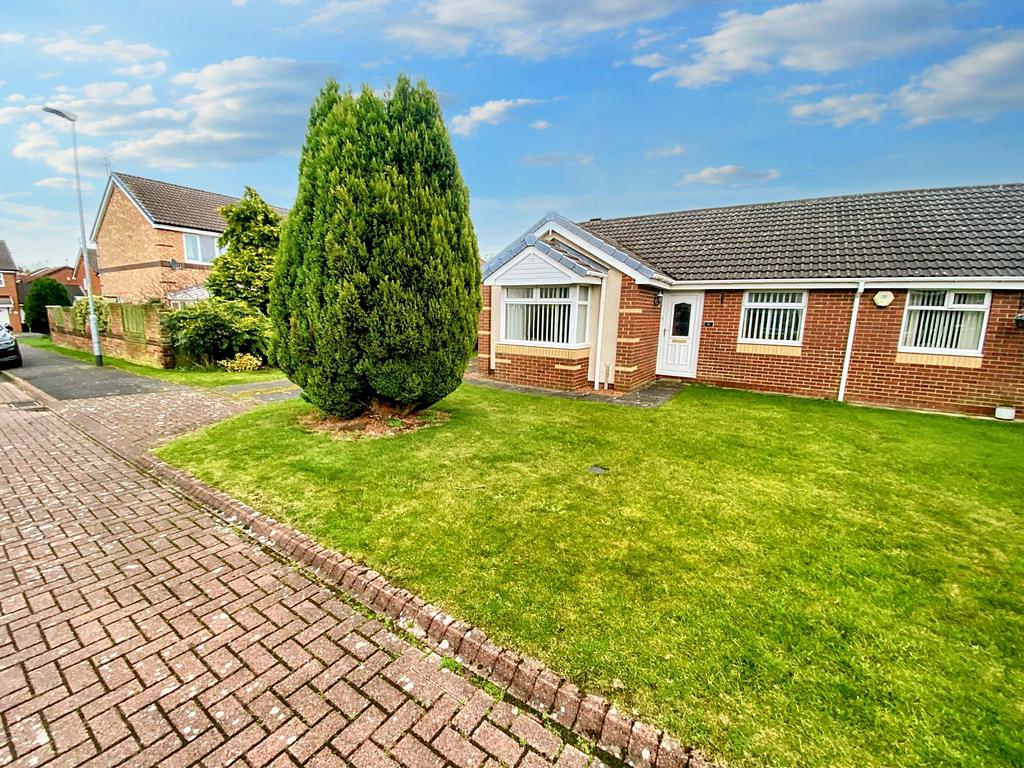 Delamere Crescent, Cramlington, Northumberland, NE23 3FS 2 bed bungalow