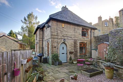 3 bedroom terraced house for sale, The School House 18 New Road, Luddenden, Halifax