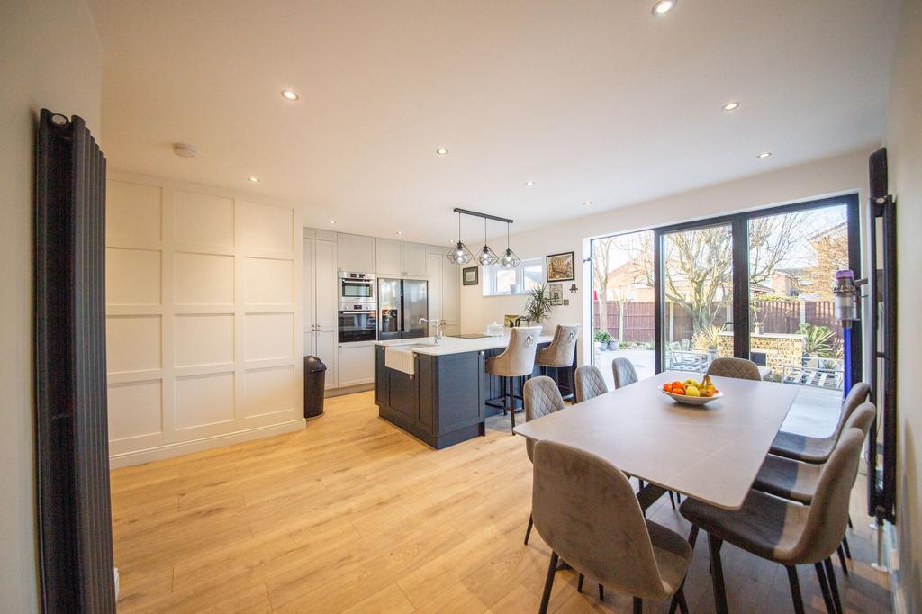 Kitchen/Dining Room