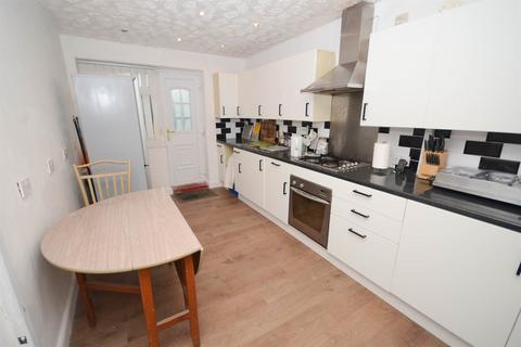 2 bedroom end of terrace house for sale - Melbourne Gardens, South Shields