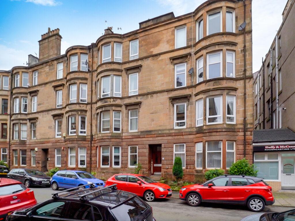 Overdale Gardens, Langside, G42 9QQ 2 bed flat for sale £179,000