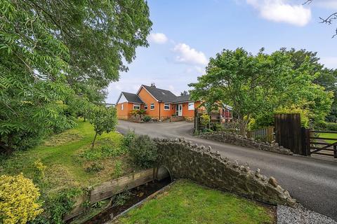 4 bedroom bungalow for sale, Goathurst, Bridgwater, TA5