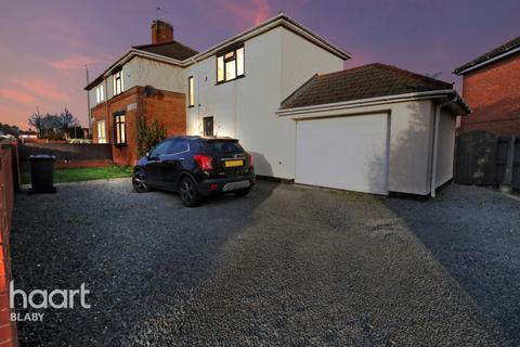 4 bedroom semi-detached house for sale, Braunstone Lane, Leicester