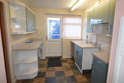 3 bedroom semi-detached house for sale - Stutton Road, Tadcaster LS24