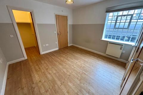 1 bedroom apartment to rent, George Street, Birmingham, B3