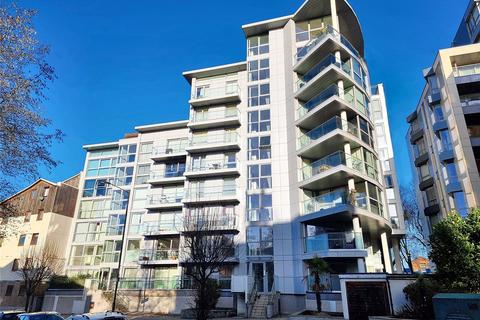 2 bedroom apartment to rent, Tavern Quay, Rope Street, Surrey Docks SE16