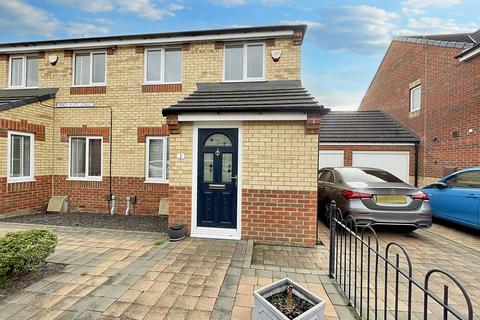 Houses for sale in Whiteleas | OnTheMarket