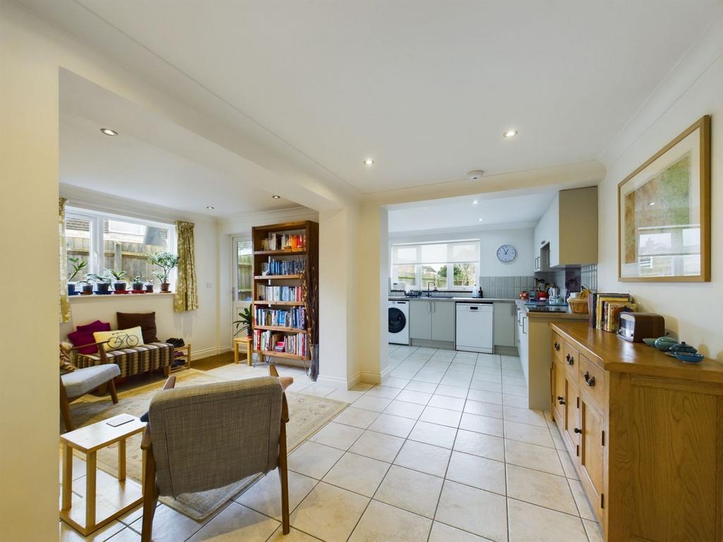 Kitchen/family room