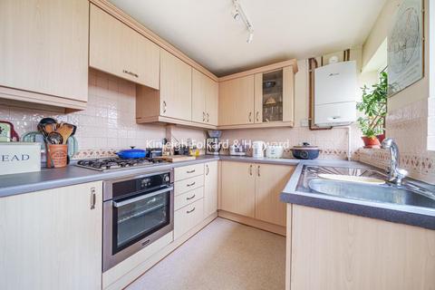 2 bedroom semi-detached house for sale, Canon Road, Bromley