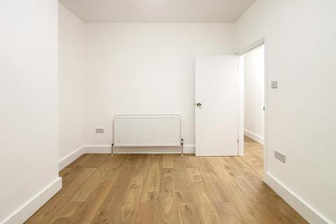 undefined, Claxton Grove,  London, W6