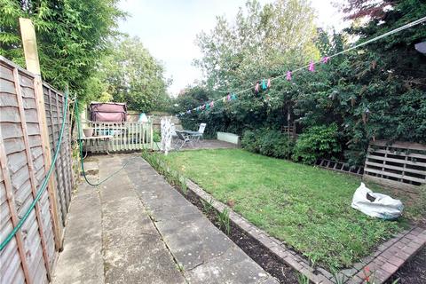 3 Sandow Crescent, Hayes, UB3 4QH