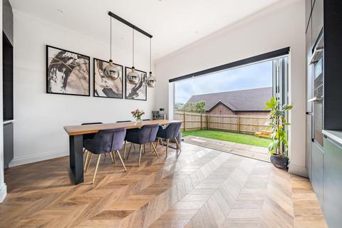 214 Chartridge Lane, Chesham, HP5 2SF