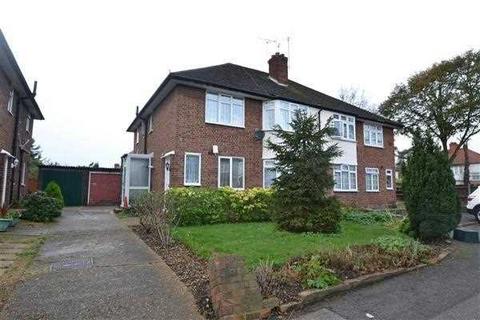 2 bedroom maisonette to rent, The Vale, Feltham