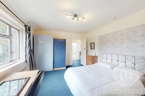 61 Basing Hill, London, NW11 8TG