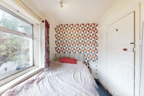 61 Basing Hill, London, NW11 8TG